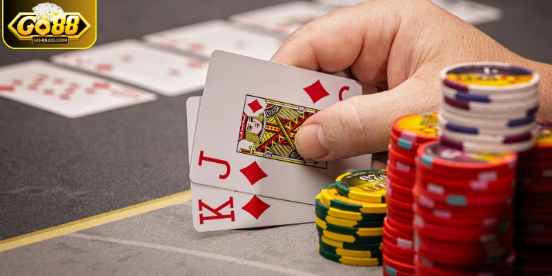 Điểm danh các khái niệm bài trong game Poker cần nhớ